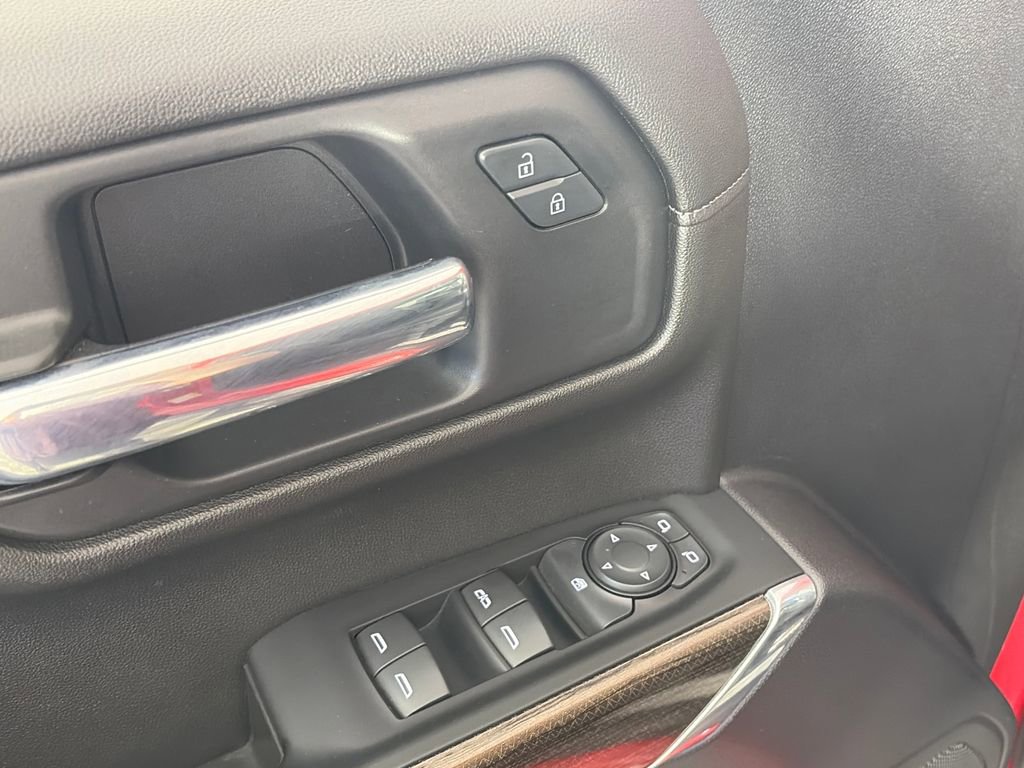 Used 2021 Chevrolet Silverado 1500 LT Trail Boss w/ Convenience Package II AWD/4WD image 25