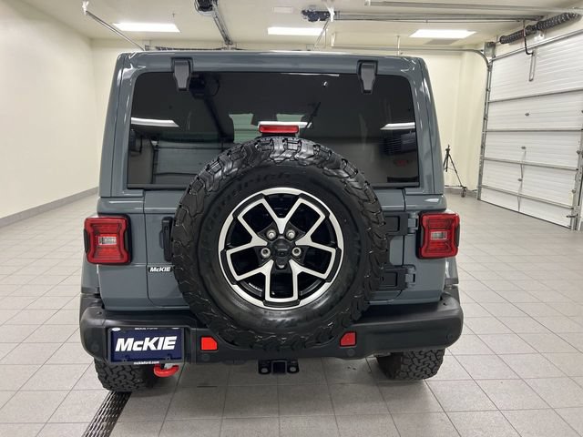 Used 2025 Jeep Wrangler Unlimited Rubicon AWD/4WD image 5