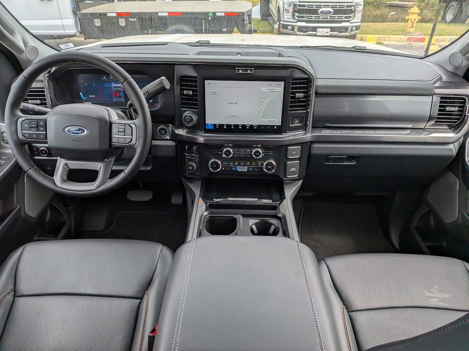 Certified 2026 Ford F250 Lariat w/ Black Appearance Package image 9