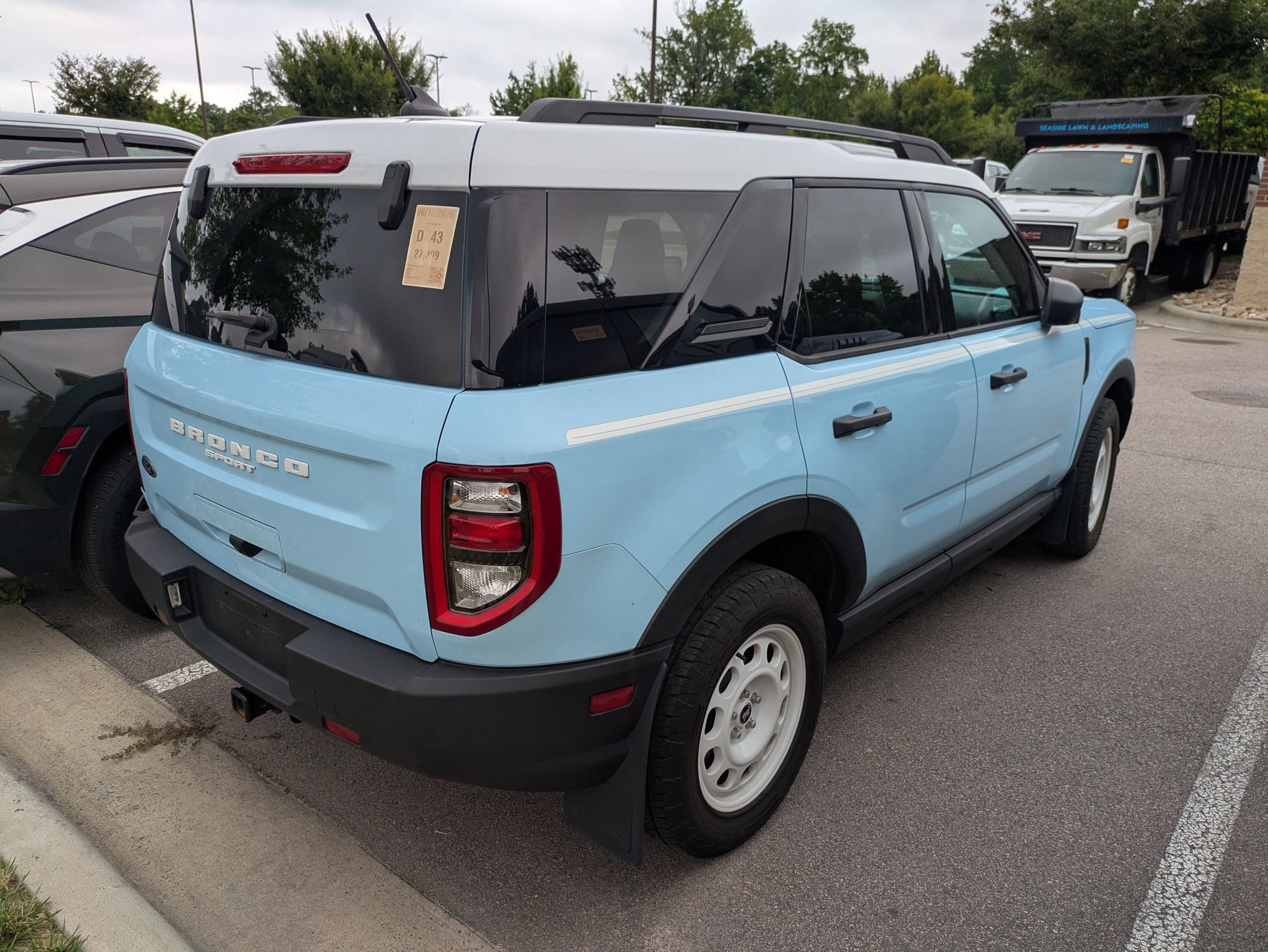 Certified 2023 Ford Bronco Sport Heritage AWD/4WD image 4