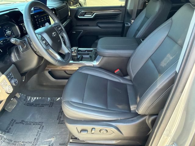 Used 2023 Chevrolet Silverado 1500 RST w/ Convenience Package II AWD/4WD image 11