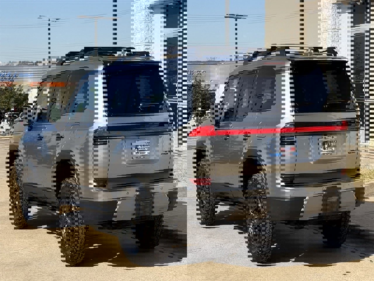 Used 2026 Lexus GX 550 image 4