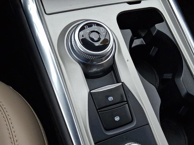 Certified 2023 Ford Explorer XLT w/ Equipment Group 202A image 15