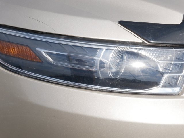 Certified 2018 Ford Taurus Limited FWD image 5