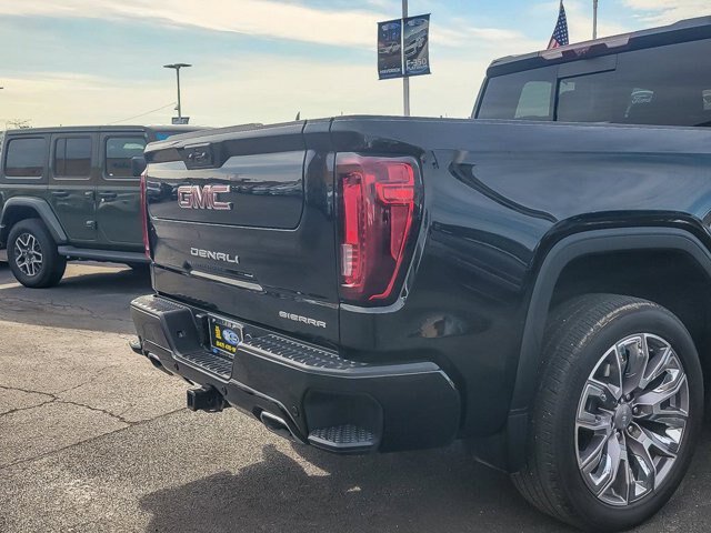Used 2023 GMC Sierra 1500 Denali AWD/4WD image 8