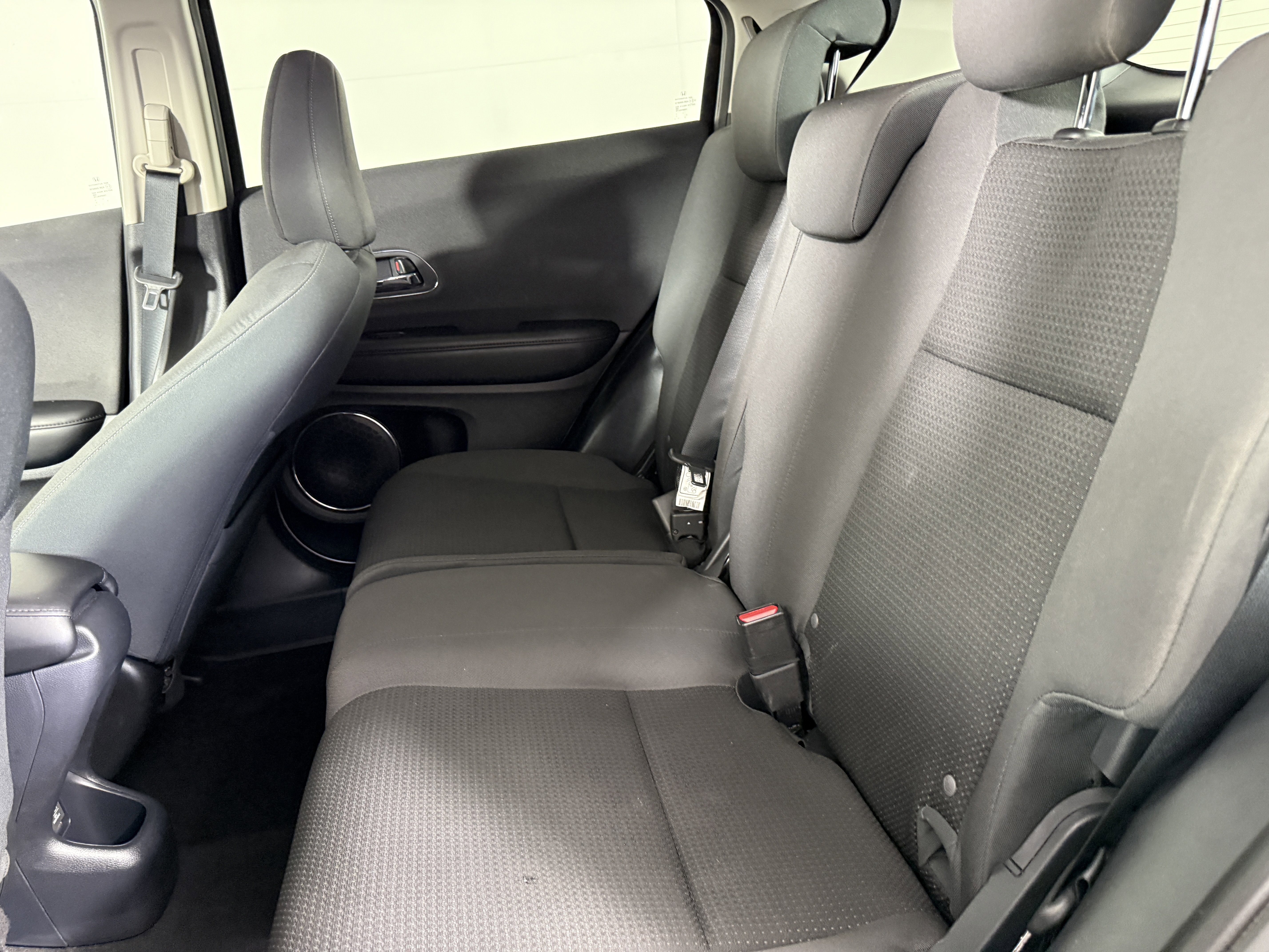 Used 2021 Honda HR-V EX image 15