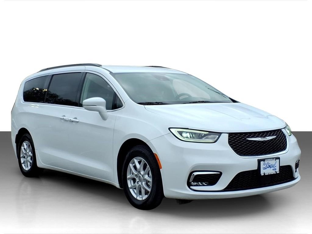 Used 2022 Chrysler Pacifica Touring-L