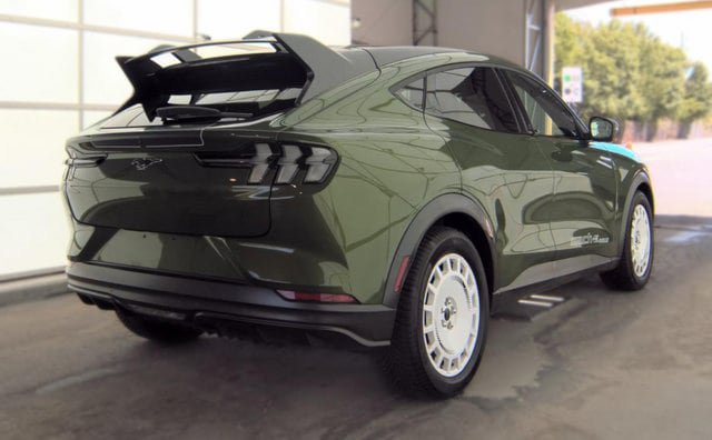 Certified 2025 Ford Mustang Mach-E GT AWD/4WD image 5