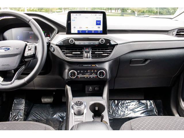 Certified 2024 Ford Escape Active AWD/4WD image 15