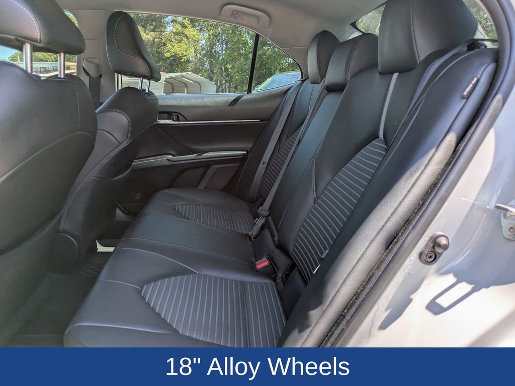 Used 2023 Toyota Camry SE FWD image 13
