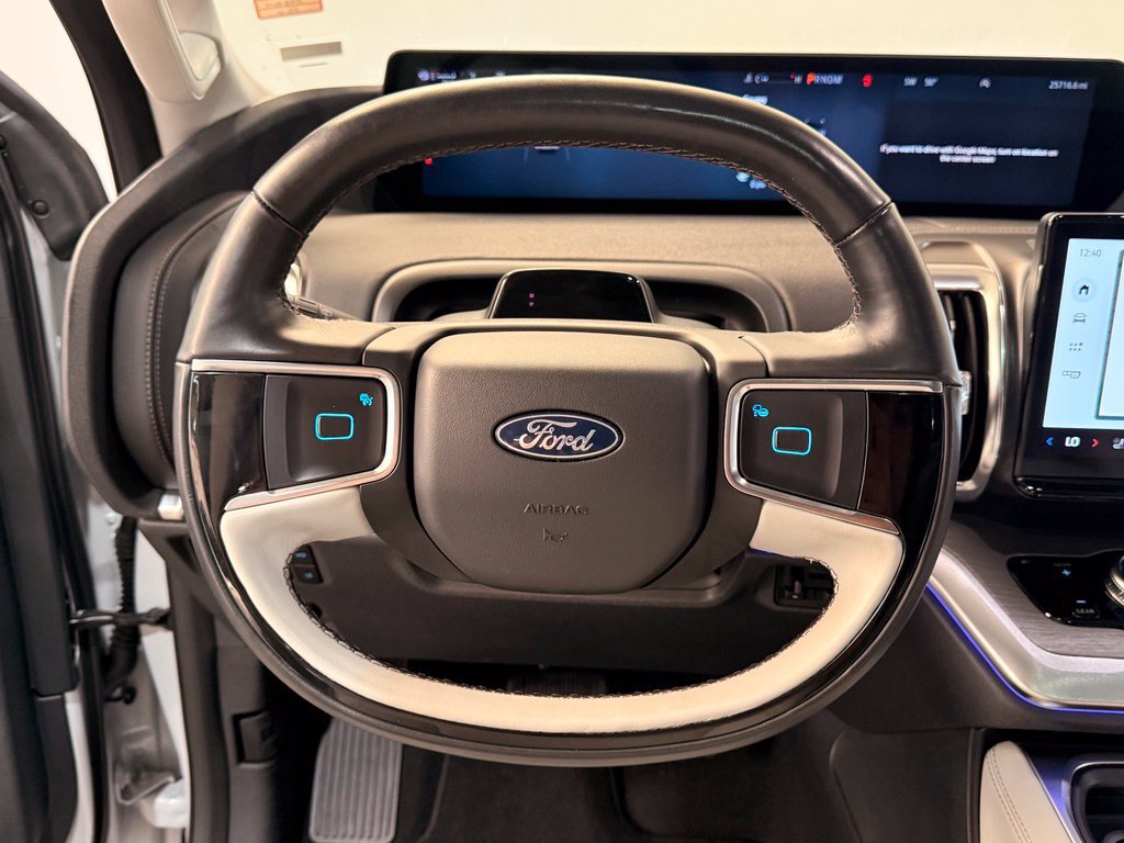 Certified 2025 Ford Expedition Platinum AWD/4WD image 25