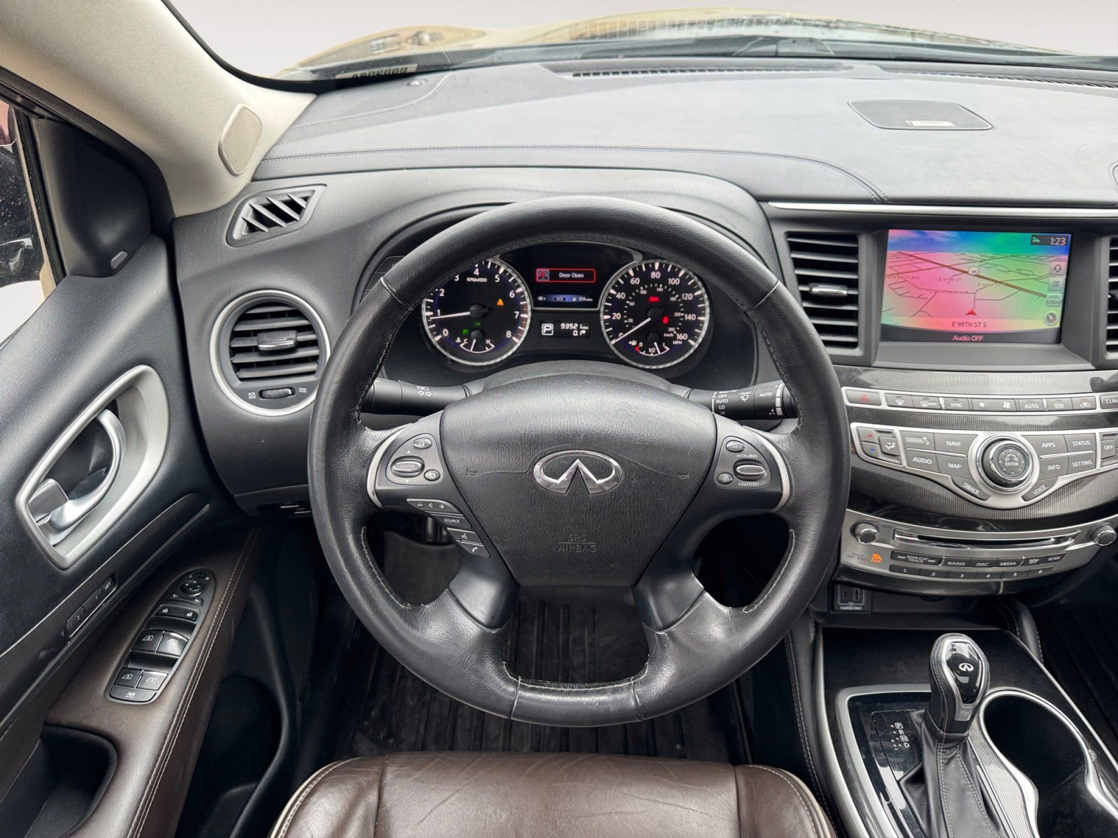 Used 2020 INFINITI QX60 Luxe w/ Essential Package image 12