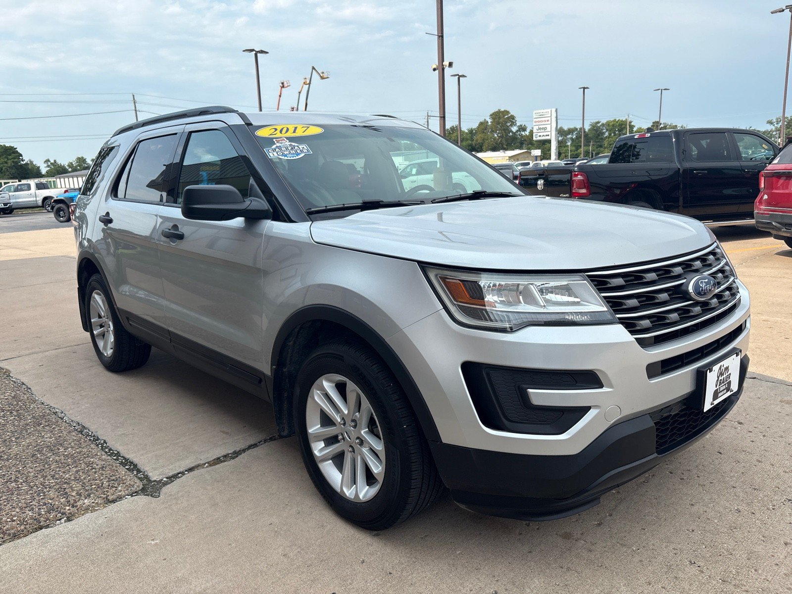 Certified 2017 Ford Explorer 4WD image 8