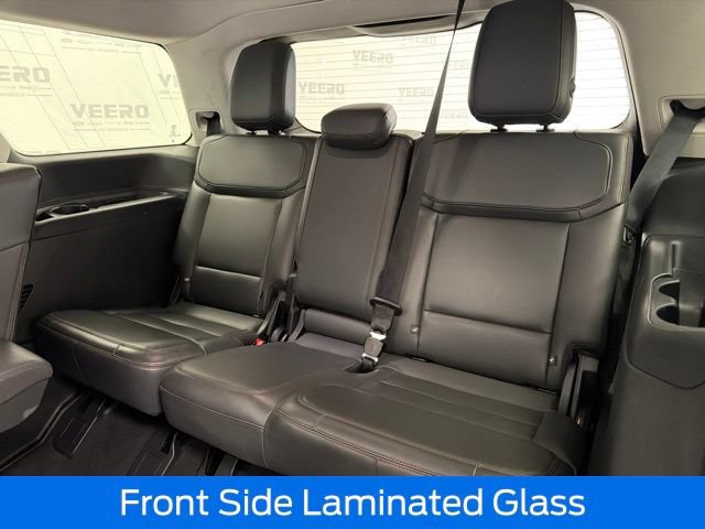 Certified 2025 Ford Expedition Active AWD/4WD image 35