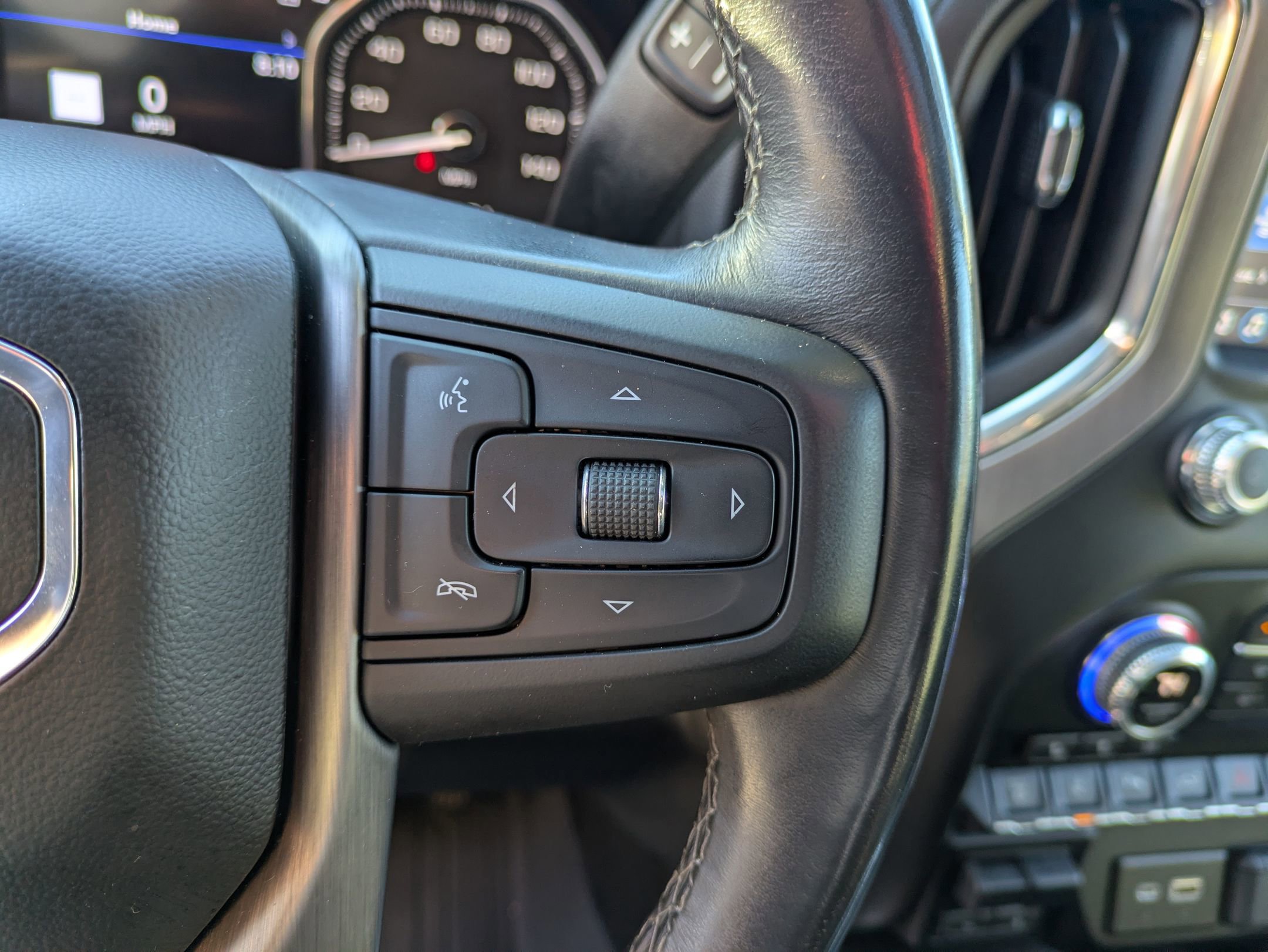 Used 2022 GMC Sierra 3500 Denali w/ Denali Ultimate Package image 20