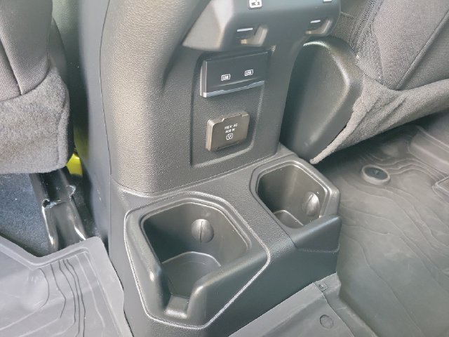 Used 2023 Jeep Gladiator Sport AWD/4WD image 17