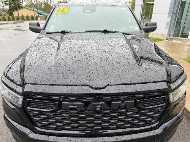 Used 2025 RAM 1500 Tradesman w/ Night Edition AWD/4WD image 5