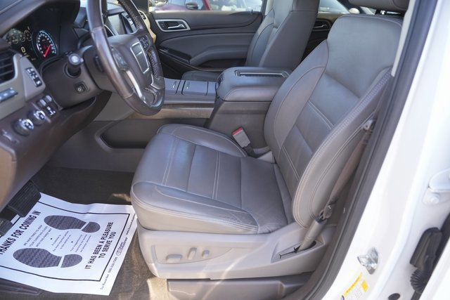 Used 2018 GMC Yukon Denali image 9