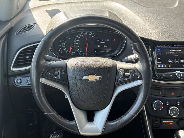 Used 2020 Chevrolet Trax LT w/ Driver Confidence Package FWD image 11