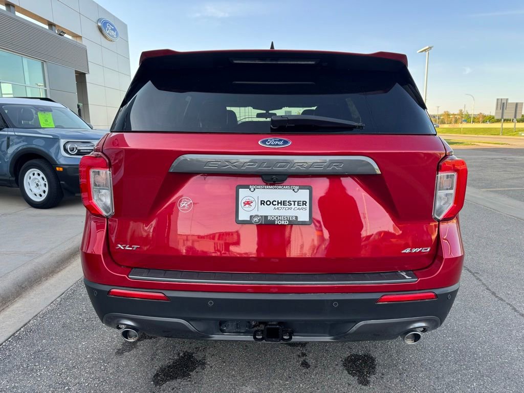 Certified 2021 Ford Explorer XLT w/ Equipment Group 202A AWD/4WD image 37