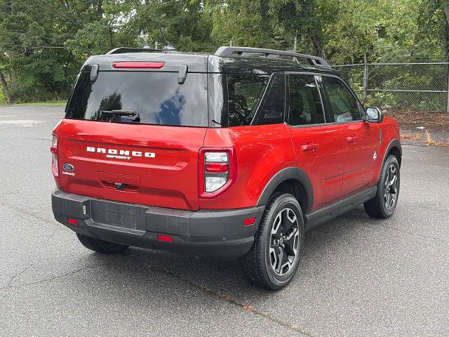 Certified 2024 Ford Bronco Sport Outer Banks w/ Tech Package AWD/4WD image 3