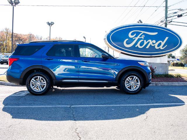 Certified 2022 Ford Explorer XLT w/ Equipment Group 202A image 1