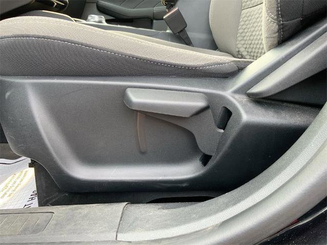 Certified 2022 Ford Escape SE image 12