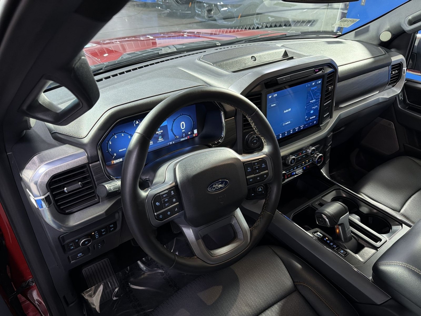 Certified 2025 Ford F150 Lariat w/ Equipment Group 501A Mid AWD/4WD image 20