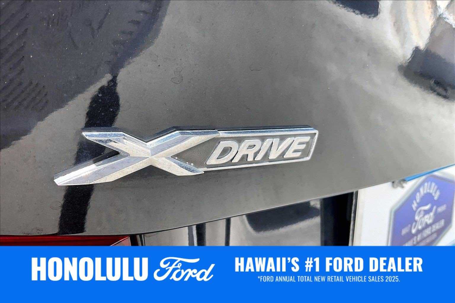 Used 2017 BMW 330i xDrive Sedan AWD/4WD image 7