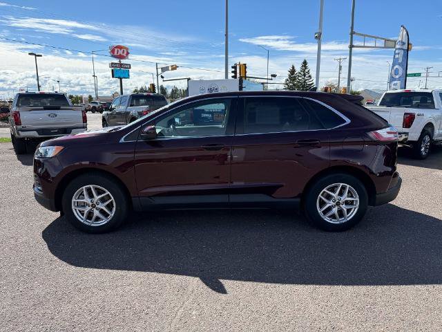 Certified 2024 Ford Edge SEL AWD/4WD image 4