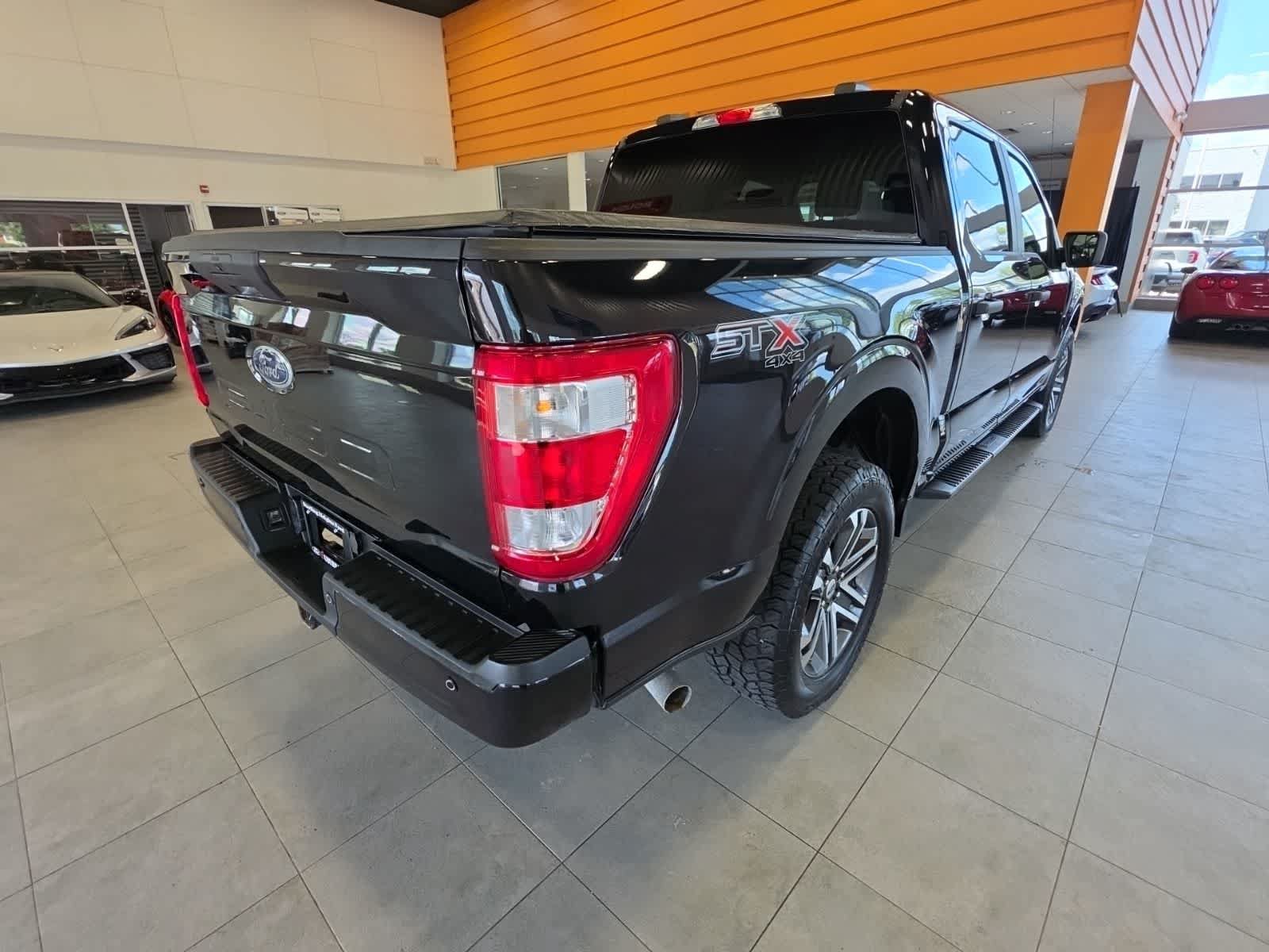 Certified 2021 Ford F150 XL w/ STX Appearance Package AWD/4WD image 11