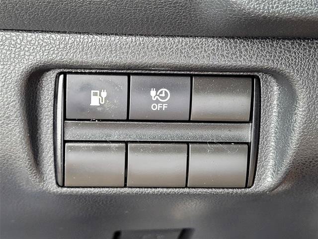 Used 2018 Nissan Leaf SV w/ Protection Package FWD image 17
