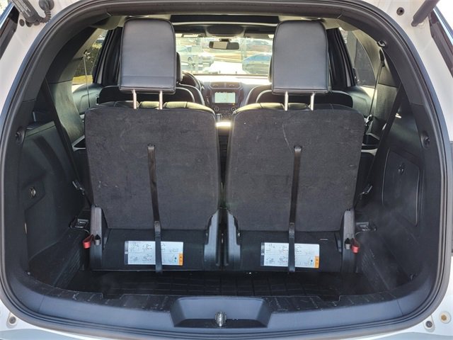 Certified 2018 Ford Explorer XLT w/ Equipment Group 202A image 12