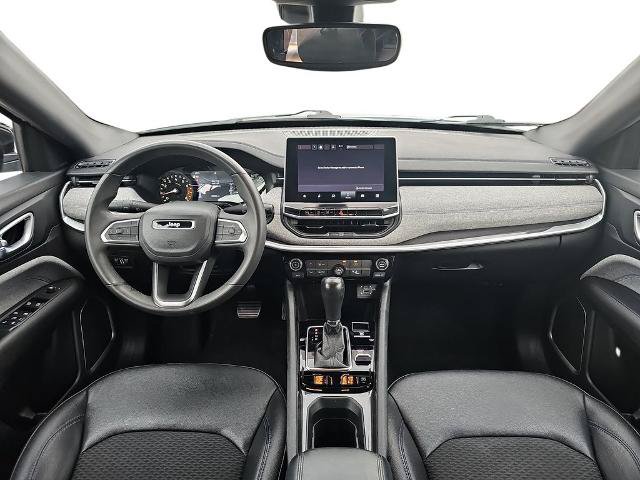 Used 2024 Jeep Compass Latitude AWD/4WD image 9