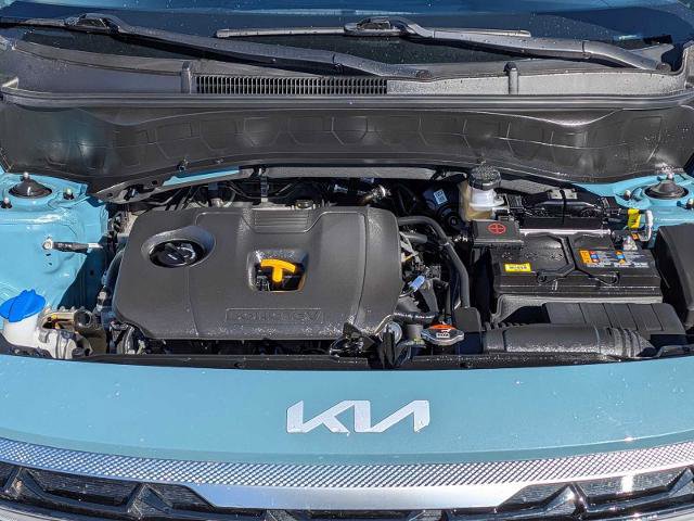 Used 2025 Kia Seltos S image 14