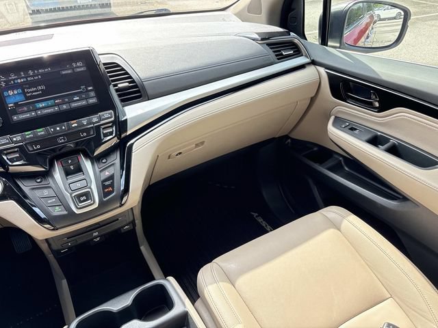 Used 2023 Honda Odyssey Touring image 15