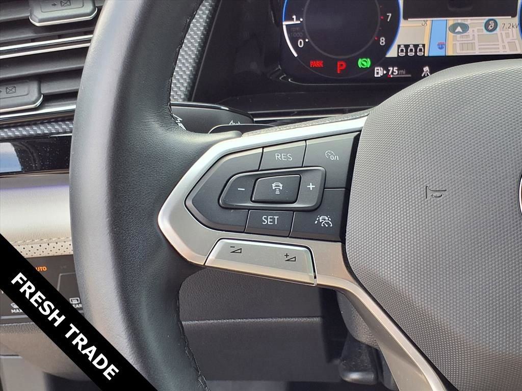 Used 2024 Volkswagen Atlas Cross Sport SEL Premium R-Line AWD/4WD image 16