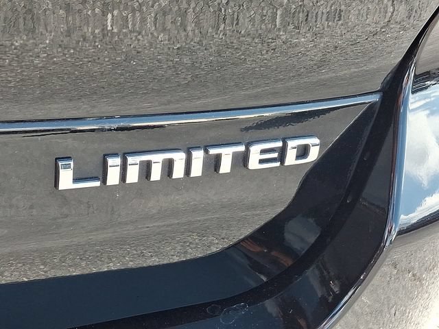 Used 2021 Jeep Grand Cherokee L Limited AWD/4WD image 34