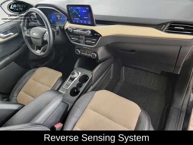 Certified 2022 Ford Escape Titanium w/ Titanium Elite Package AWD/4WD image 24