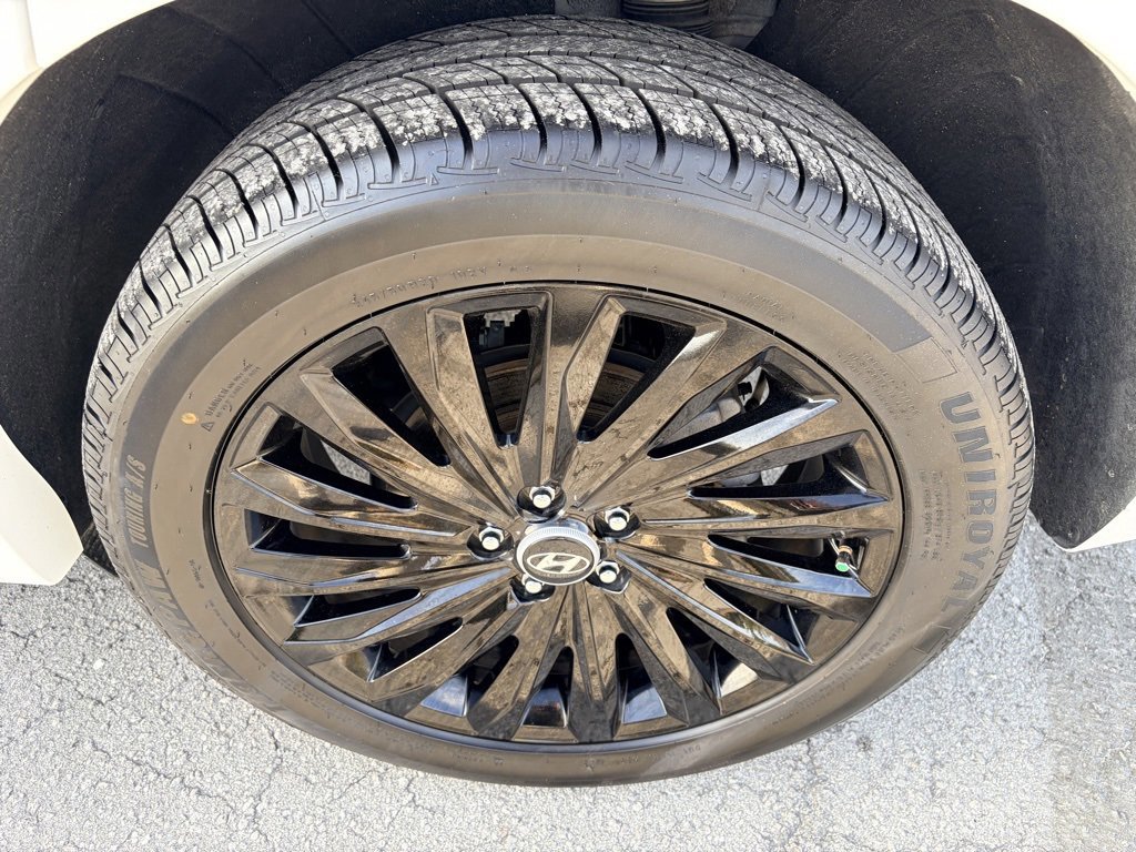 Used 2024 Hyundai Palisade Calligraphy image 34