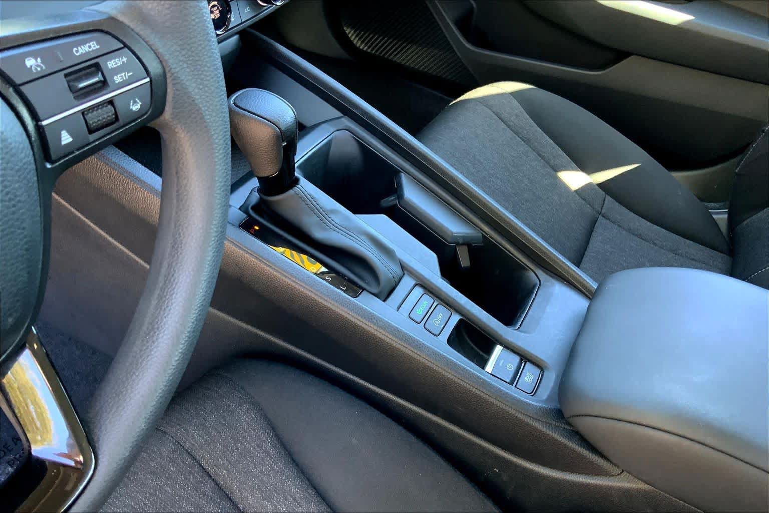 Used 2024 Honda Accord LX image 17