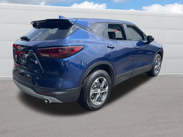 Used 2023 Chevrolet Blazer LT AWD/4WD image 8