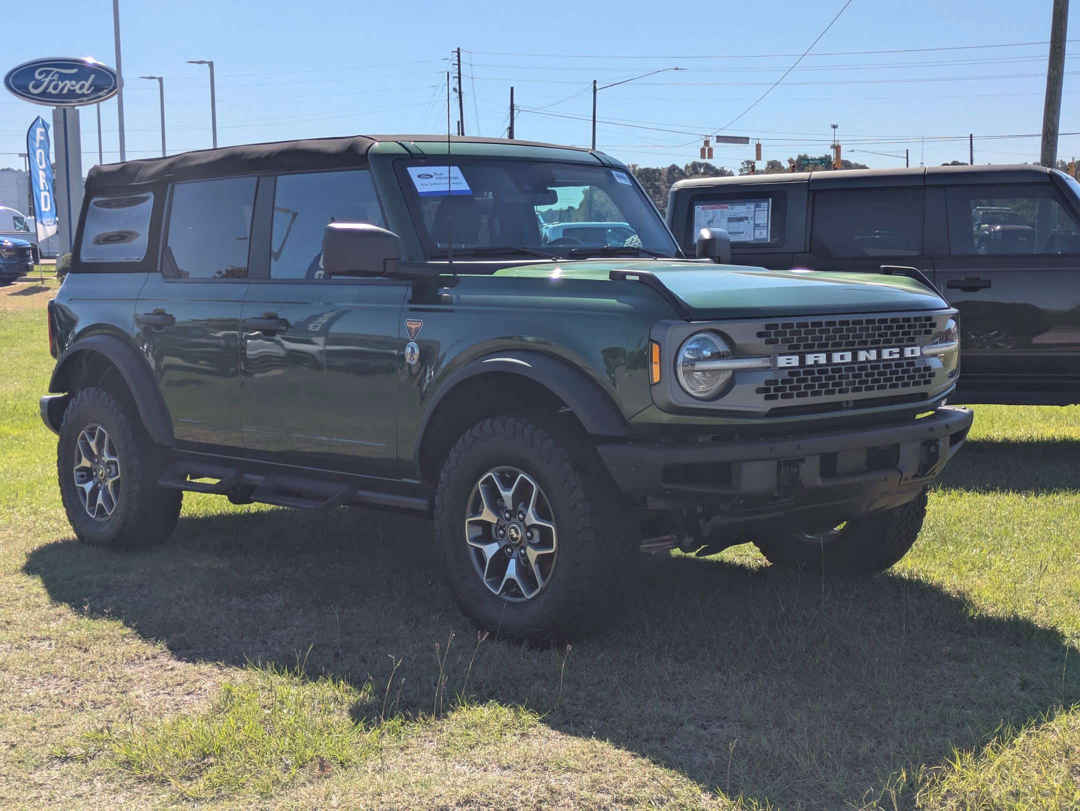 Certified 2024 Ford Bronco Badlands image 8