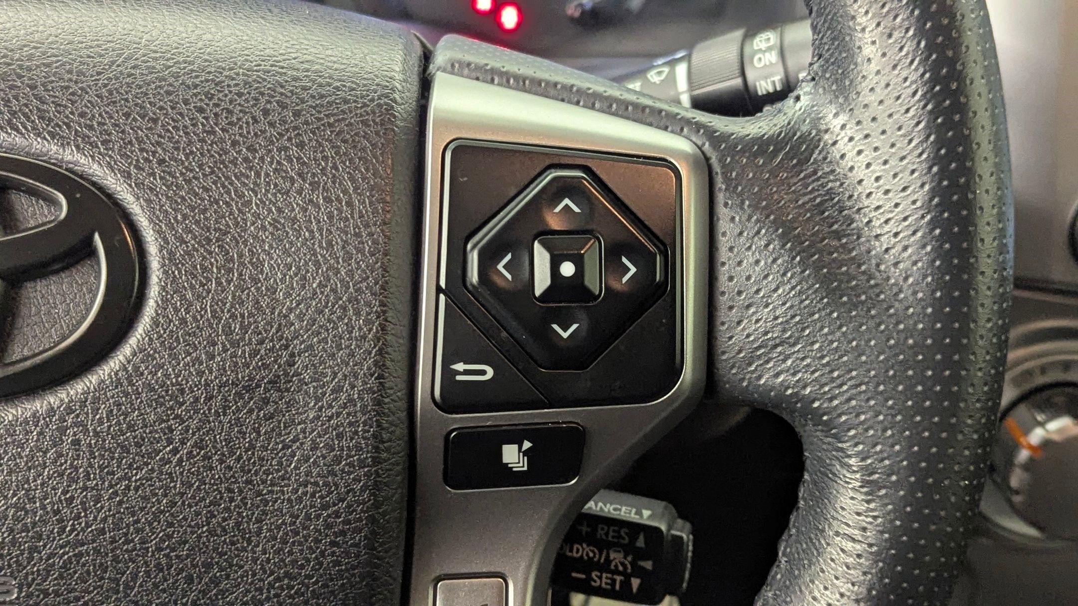 Used 2021 Toyota 4Runner SR5 image 26