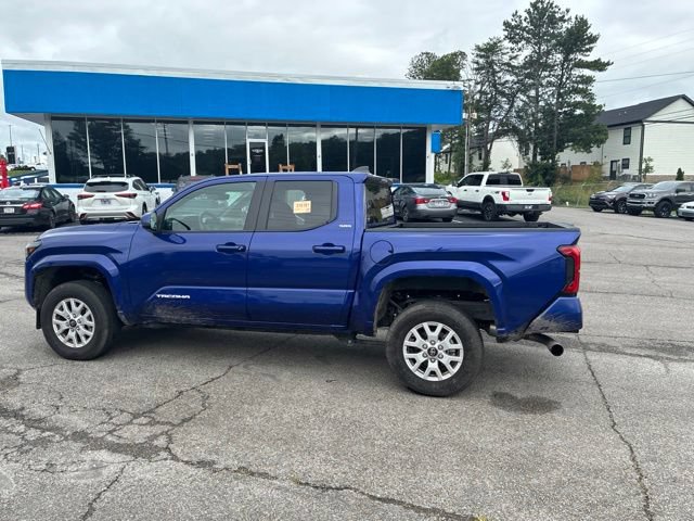 Used 2025 Toyota Tacoma SR5 RWD image 61