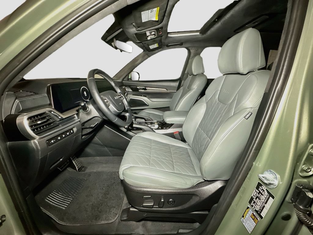 Used 2024 Kia Telluride SX Prestige X-Pro AWD/4WD image 19