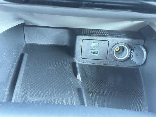 Certified 2023 Ford Escape Active AWD/4WD image 31