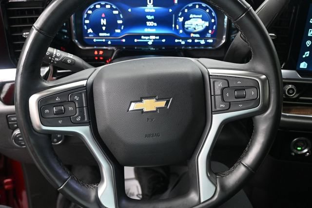 Used 2023 Chevrolet Silverado 1500 LT AWD/4WD image 11