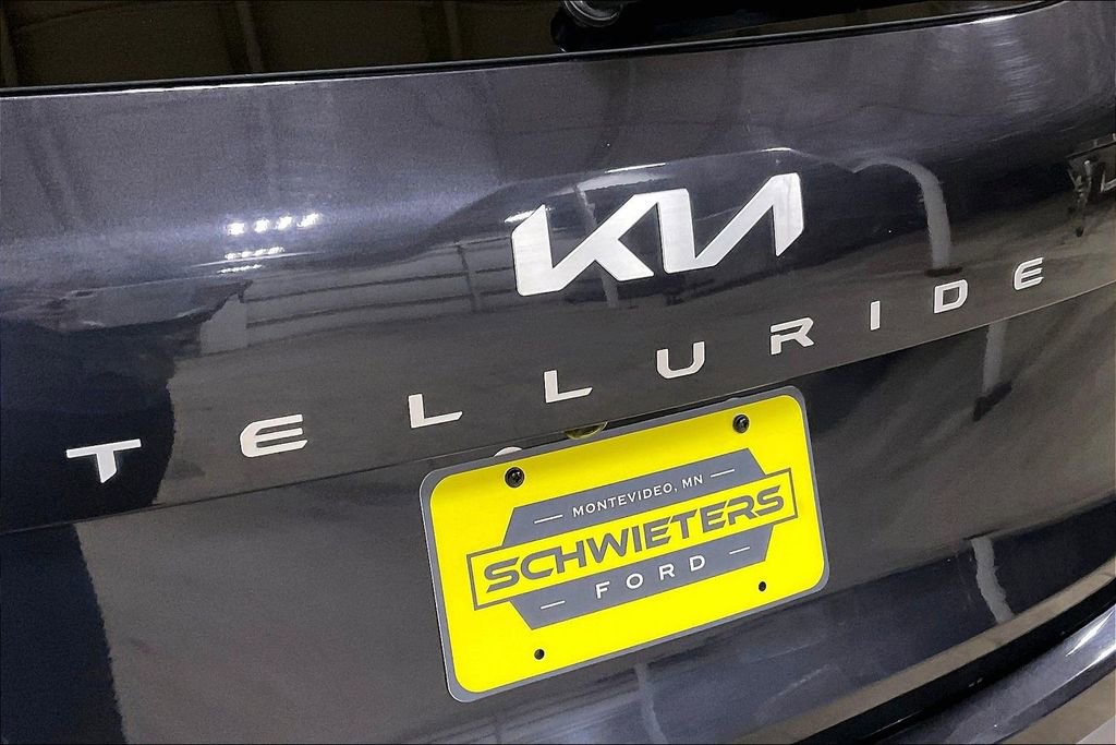 Used 2025 Kia Telluride S AWD/4WD image 8