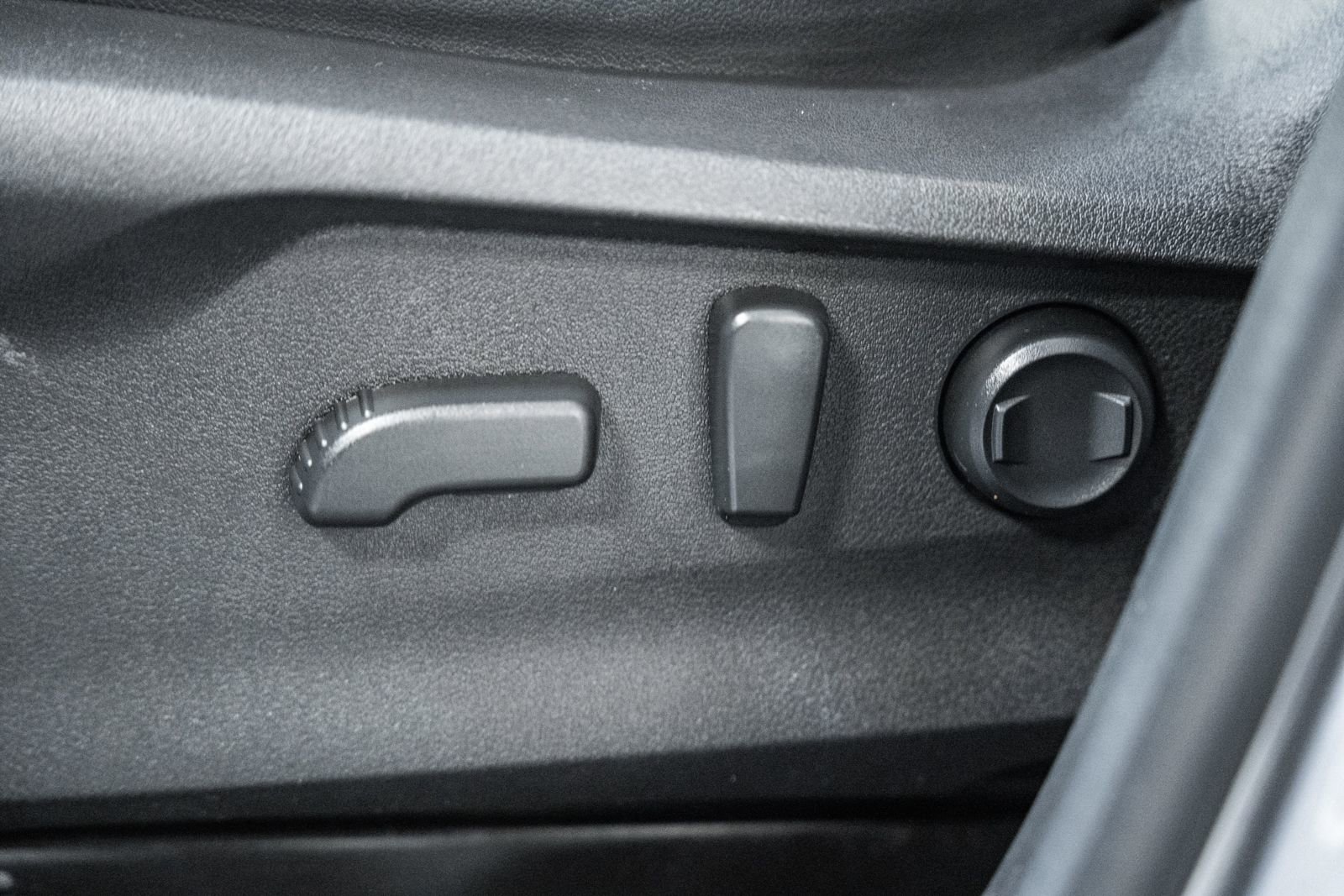 Used 2021 Subaru Ascent Limited AWD/4WD image 42